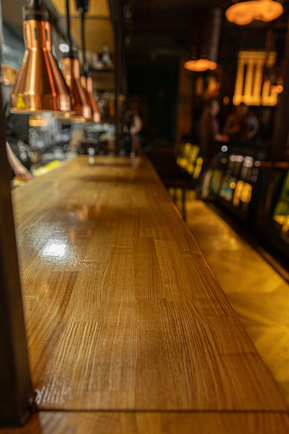 TAMO ash restaurant table — natural varnish finish — image 3